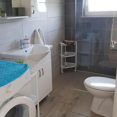 Apartmani Nora Stinjan Pula Room photo