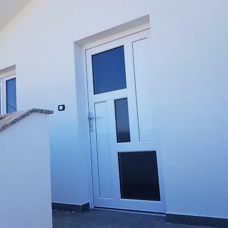 Apartmani Nora Stinjan Pula Exterior photo