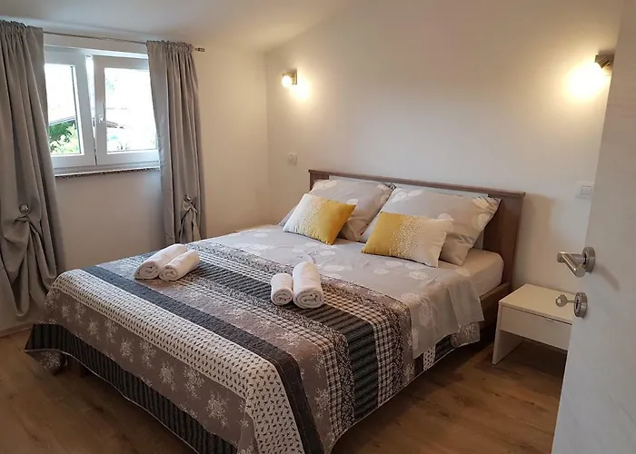 Apartmani Nora Stinjan